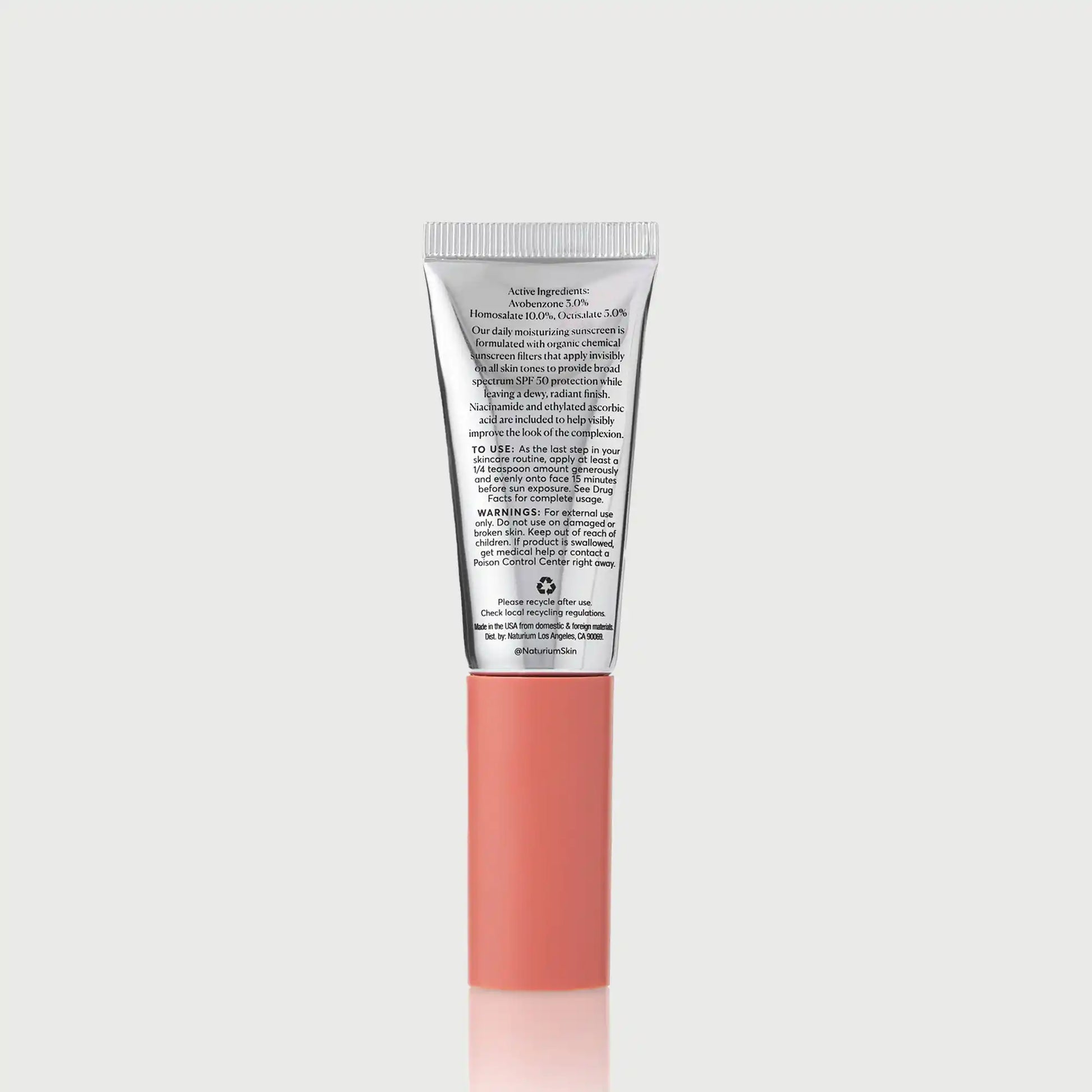 dew-glow-moisturizer-spf-50-travel-size-x1 NATR-10157_Dew-Glow-Moisturizer-SPF-50-Mini_back_capon_bonebkgd_d7cb9bbb-e294-42e2-8d5a-28c73c09b5b5.webp